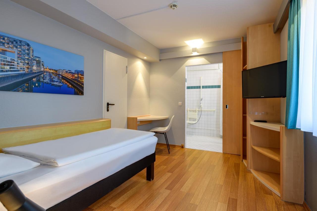 Ibis Koeln Frechen Hotel ภายนอก รูปภาพ