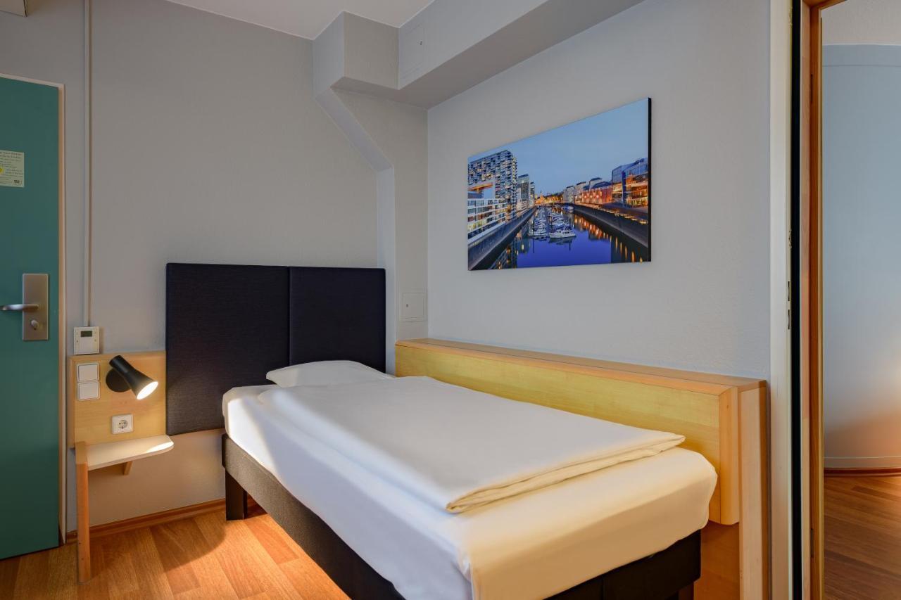 Ibis Koeln Frechen Hotel ภายนอก รูปภาพ